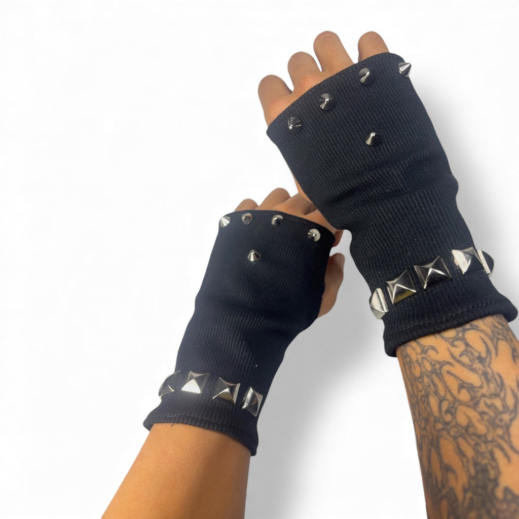 Ribbed Fingerless Gloves